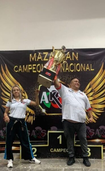 Por séptimo año consecutivo, Chihuahua es campeón nacional de Kick Boxing de la AKS tras acumular 175 puntos en justa celebrada en Mazatlán, Sinaloa