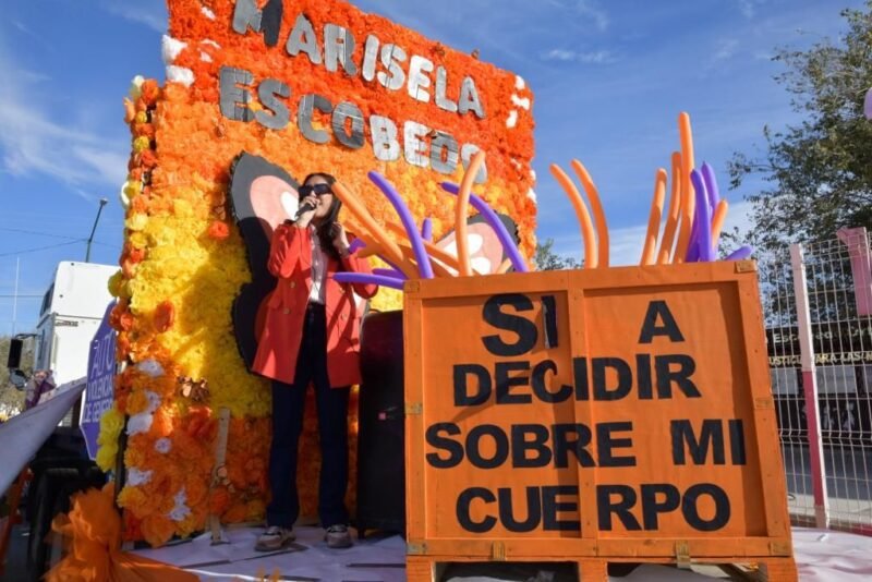 09eeccb7-2973-4c55-a82e-6826a2f22707