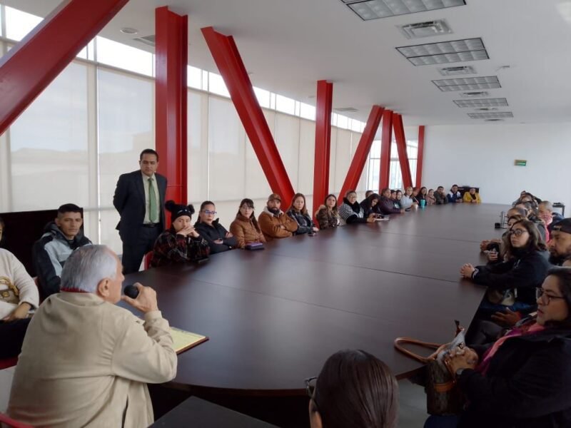 Noticias Chihuahua PAUSA.MX Imparte FGE plática “Educar a los Padres para no perseguir a los hijos” en Parral