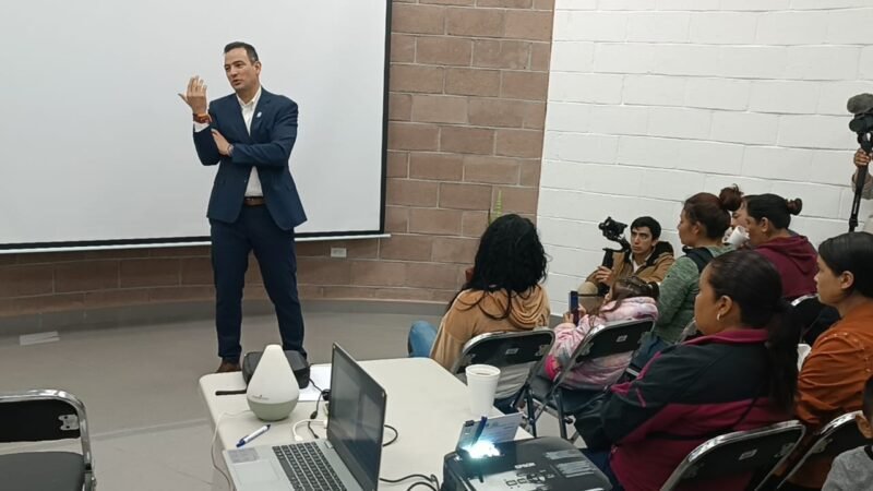 Éxito en el Taller de Empoderamiento de Niñas: Reconociendo su Poder