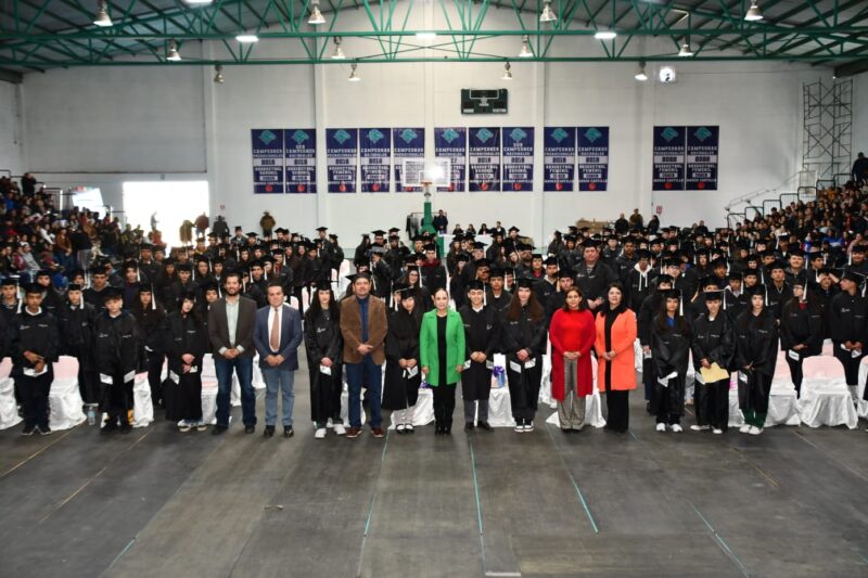 Noticias Chihuahua PAUSA.MX Entregan premios “Generación de Excelencia” a estudiantes de la Región Cuauhtémoc