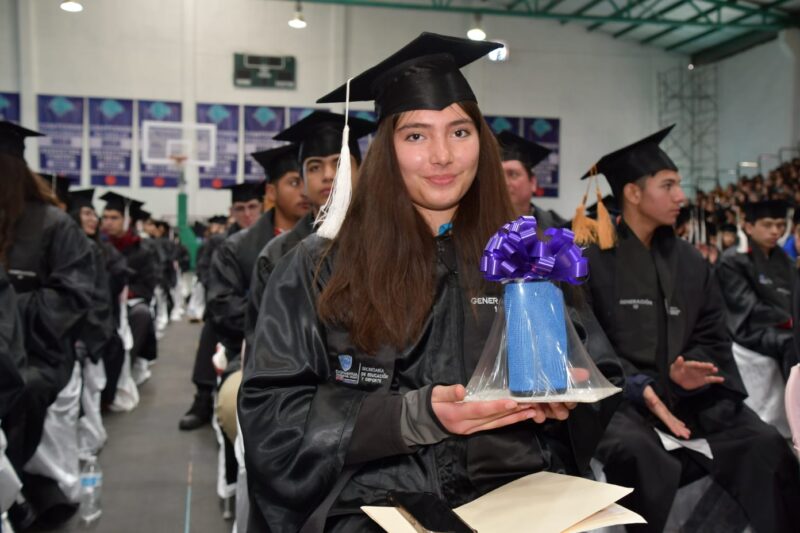 Noticias Chihuahua PAUSA.MX Entregan premios “Generación de Excelencia” a estudiantes de la Región Cuauhtémoc