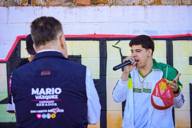 ”El Barrio con Mario”: con arte urbano jóvenes muestran su apoyo a Mario Vázquez