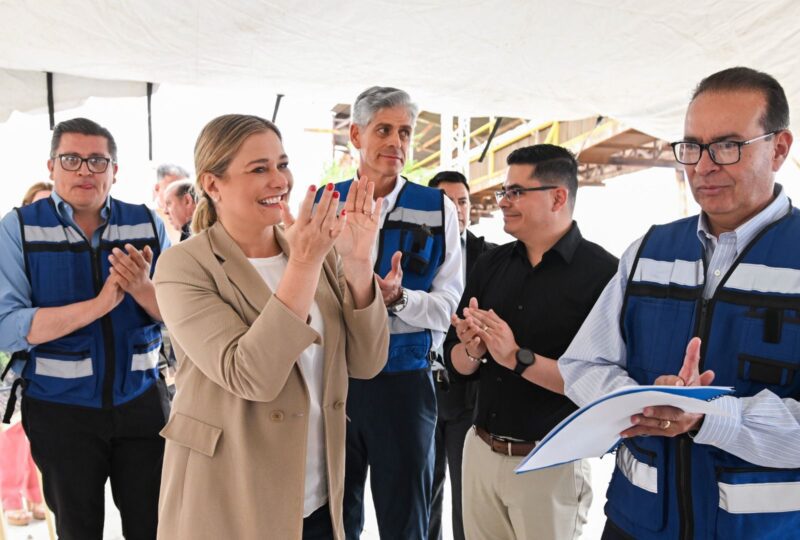 Noticias Chihuahua PAUSA.MX Recorre Gobernadora la planta potabilizadora "Mina la Prieta" en Parral