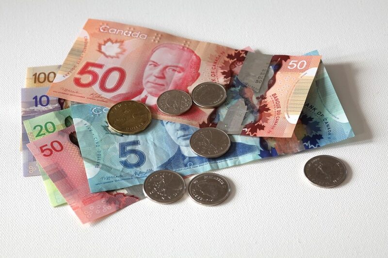 Canadá dice economía corta racha negativa con alza 0.4% en 1T24