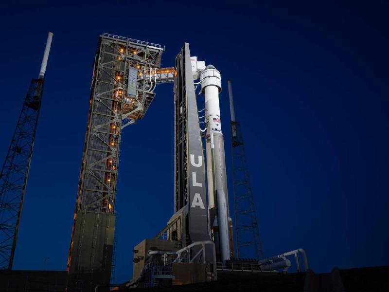 La NASA y Boeing superan obstáculos para el primer vuelo tripulado del Starliner