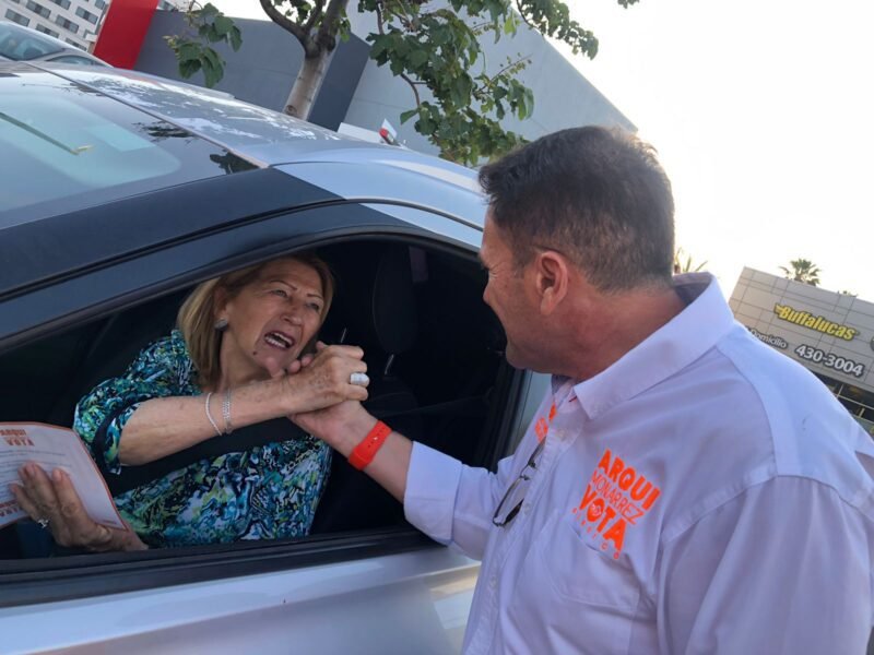 Noticias Chihuahua PAUSA.MX Respaldan chihuahuenses al Arqui Monárrez para síndico