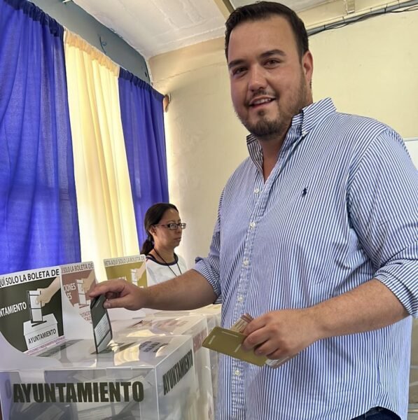 D7E836B7-E913-40FC-B703-C0756B5583B9