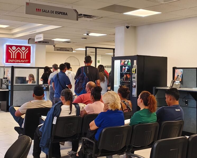 0277E7B8-AEAB-4701-A7C8-183815B4CEE9