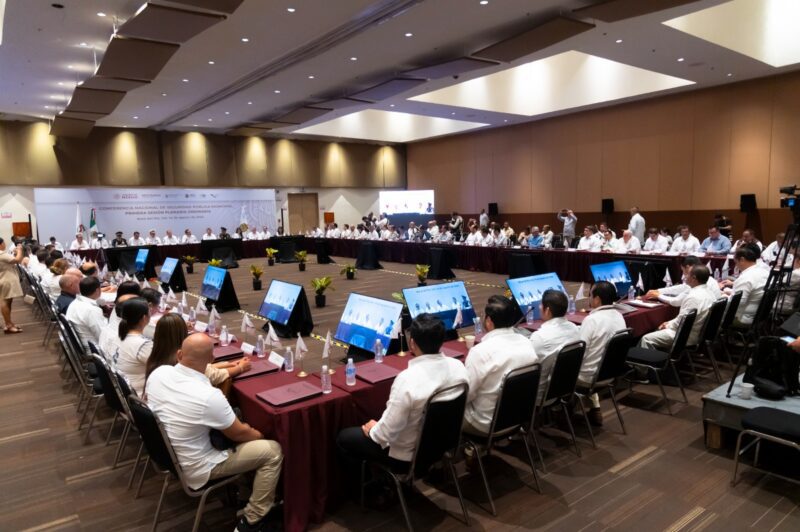 Noticias Chihuahua PAUSA.MX Asiste Julio Salas a Conferencia Nacional de Seguridad Pública Municipal