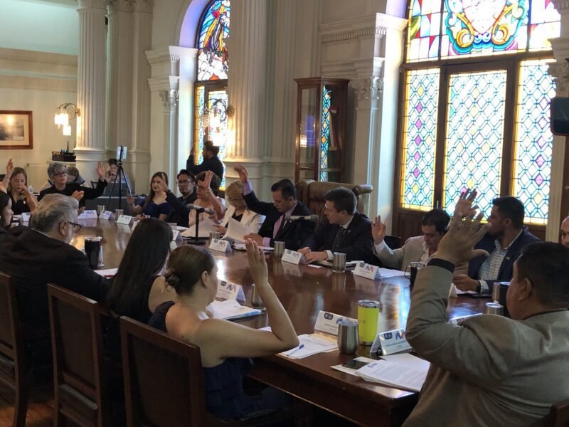 3C28E574-E53F-4A6D-A9D2-C62141004FD0