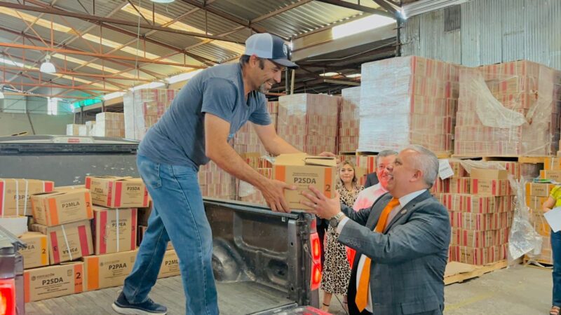 Noticias Chihuahua Pausa.MX Recibe Sección 8 entrega simbólica de Libros de Texto Gratuitos