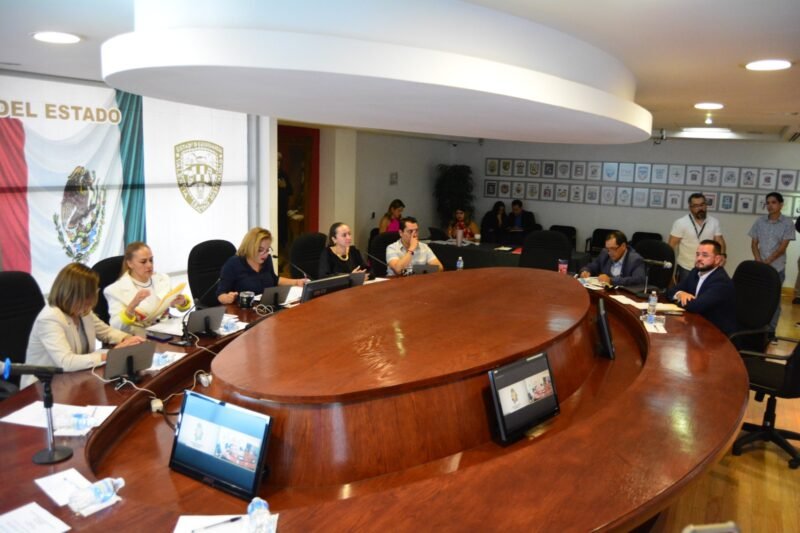 Presenta Congreso resultados de la convocatoria Medalla Chihuahua al Mérito Educativo 2024