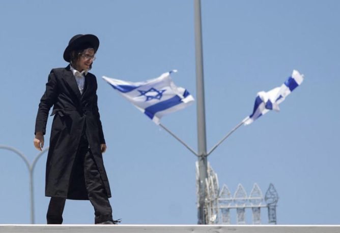 Manifestantes ultraortodoxos irrumpen en una base del ejército israelí