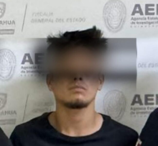 Noticias Chihuahua PAUSA.MX Cumplimenta AEI orden de aprehensión contra tres implicados en homicidios en el exterior del bar Juana Gallo
