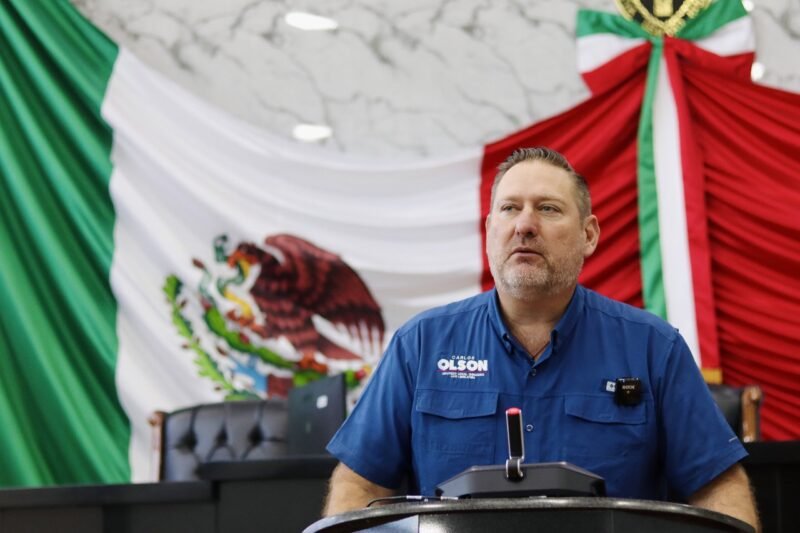 103478CD-E93F-4CC4-BC65-944CED78875E