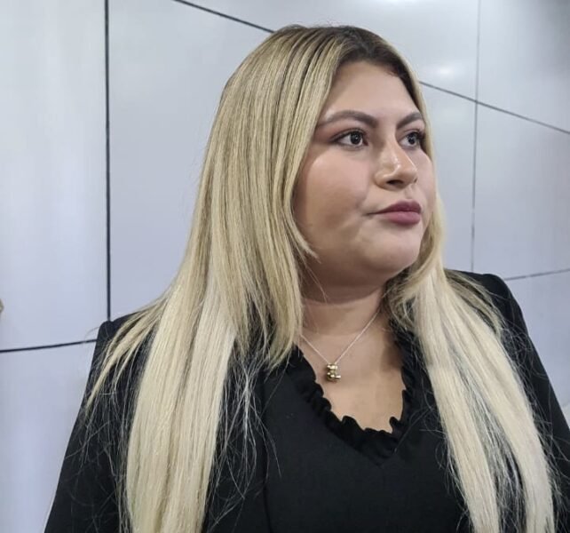 5F351E6A-B89C-4F13-88A8-0C7DA3407CBB