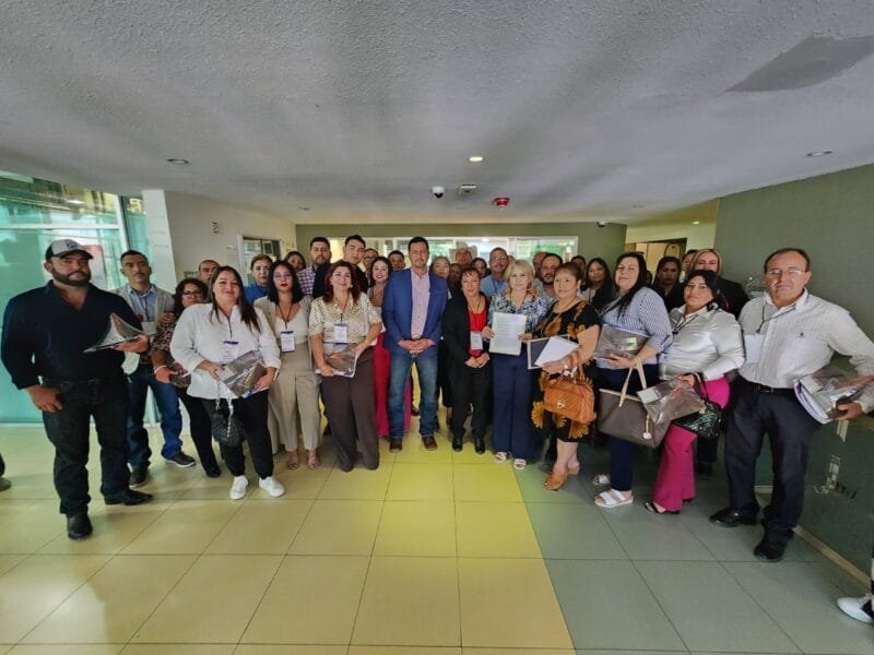 Noticias Chihuahua PAUSA.MX Vuelven síndicos a presentar iniciativa al Congreso