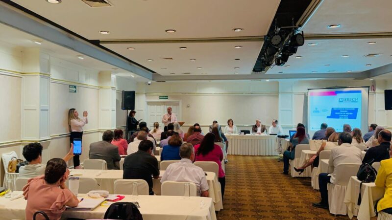 Noticias Chihuahua Pausa.MX Sostiene Sección 8 reunión con Secretaría de Educación