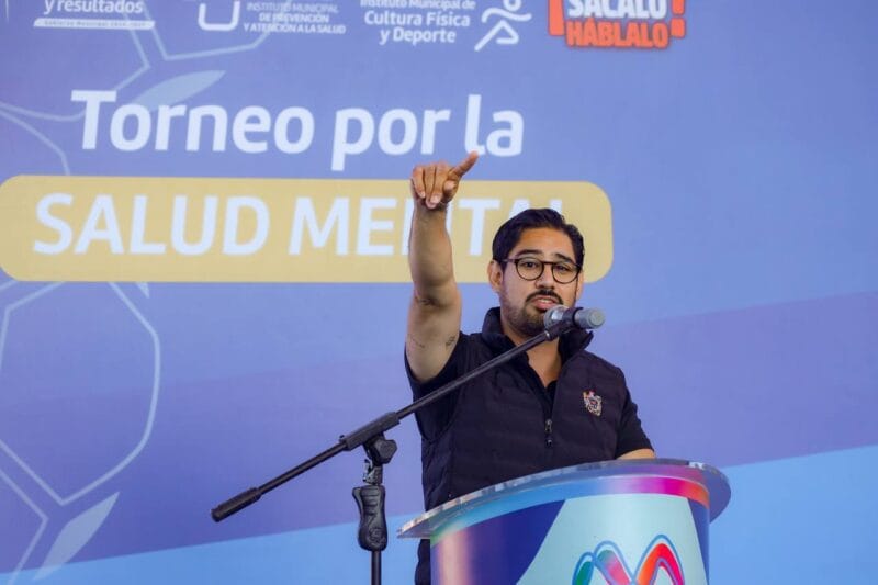 Noticias Chihuahua PAUSA.MX Premia alcalde Bonilla a los equipos ganadores del Torneo por la Salud Mental del IMPAS