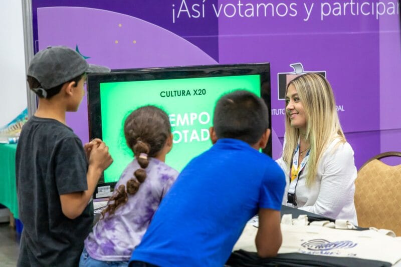 6498E98E-C594-4827-BEFC-9B05BE9940A8