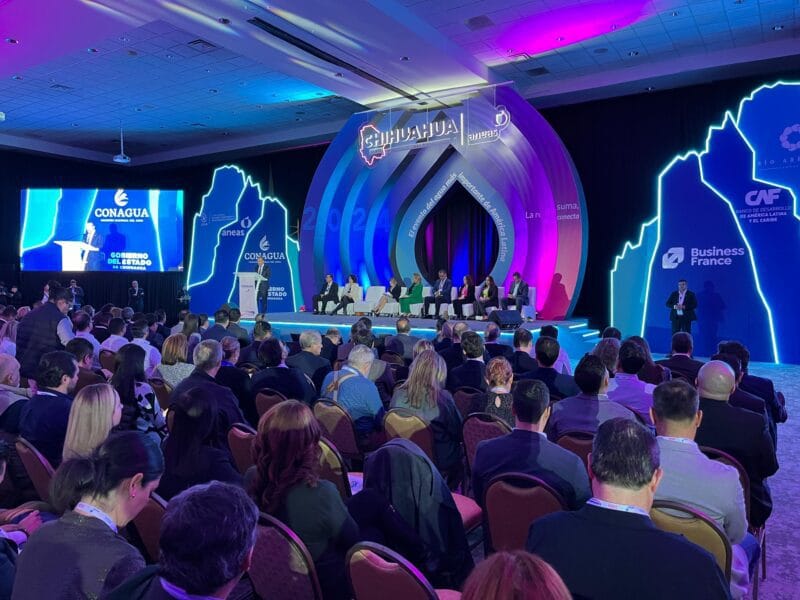 8BF42FEB-4BAF-4EA2-B8C0-F8BA016AE223