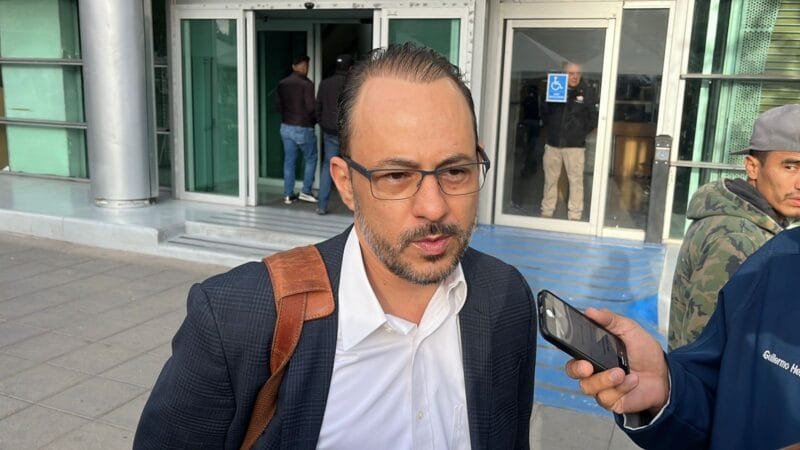 Come deuda pública 15% de presupuesto federal Jorge Soto