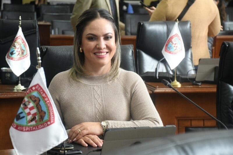 ECEF474D-C57A-4167-A834-EDDD5EE6ED4F