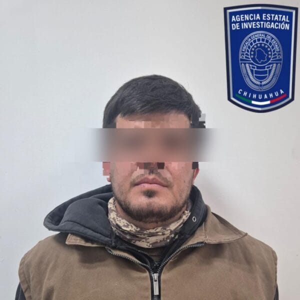 Noticias Chihuahua PAUSA.MX Aseguran camión con “huachicol” al sur de la ciudad en la avenida Fuerza Aérea