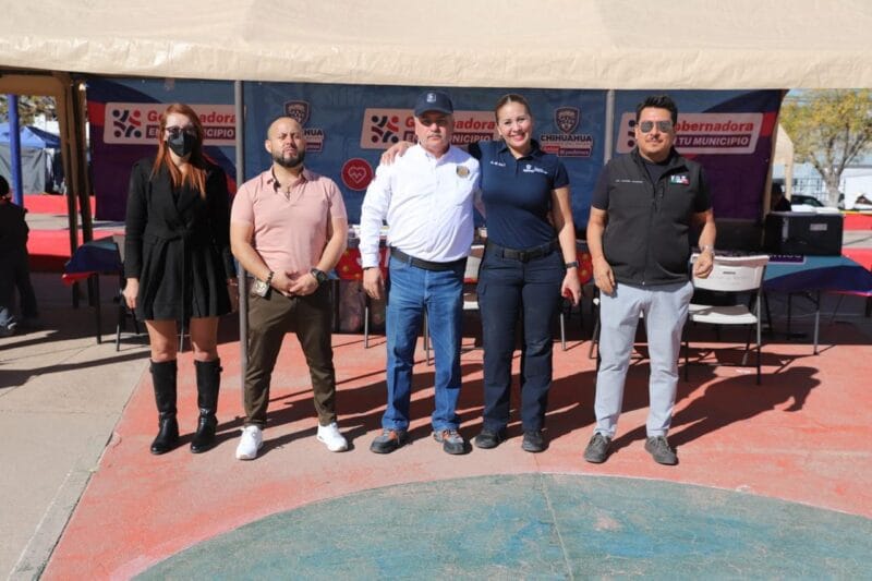 Noticias Chihuahua PAUSA.MX Lleva Fiscalía servicios gratuitos y asesorías a los habitantes de La Campesina