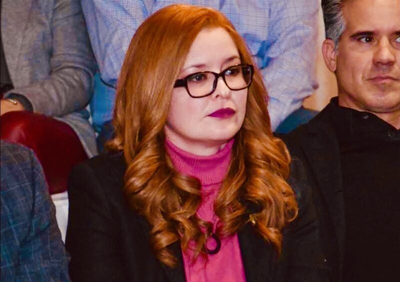 7E2EC8E1-7B10-46BB-B06F-10FB8A301ABC