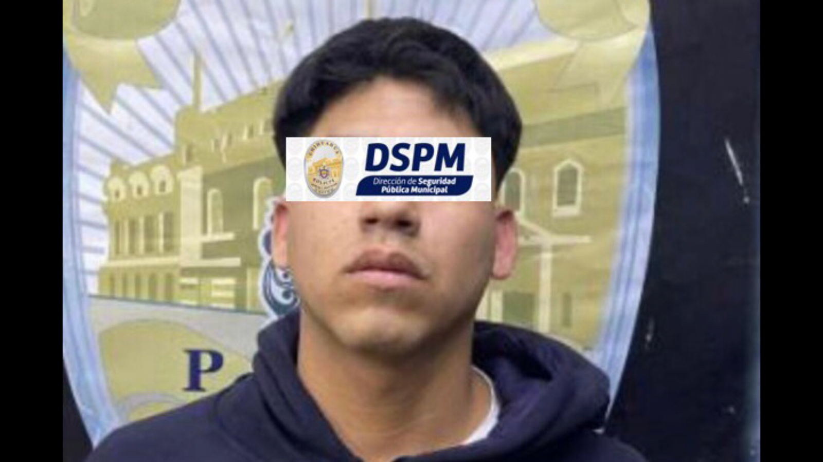 Noticias Chihuahua PAUSA.MX Detienen a joven con armas de fuego y aparente cristal