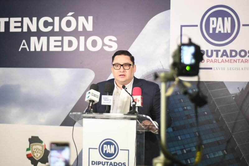 Viene del 'corralismo' critica a nombramiento de James Barousse; aprueba Chávez decisión gubernamental