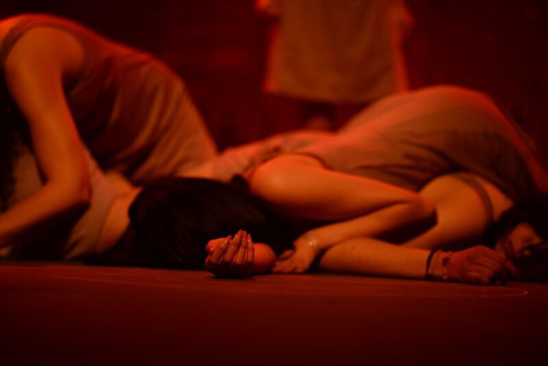 Noticias Chihuahua Pausa.MX Conmueve Mujeres de Arena en el Auditorio Benito Juárez