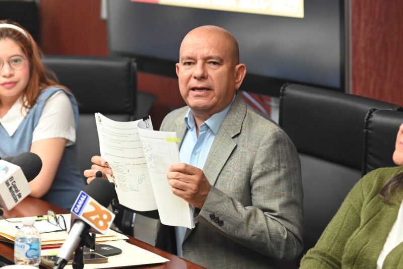 Ahora califica Cuauhtémoc de 'fraude electoral' anulación de 94 candidatos por PRI, PAN, PT y MC