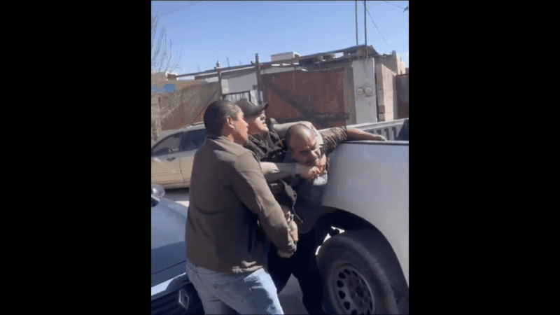 ED3D83B5-92DF-4198-B706-75BF937B428D