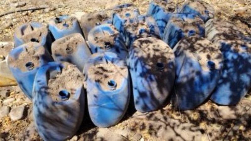 Son 8 mil litros de químicos lo confiscado por ejercito en 'narcolaboratorio' de Moris