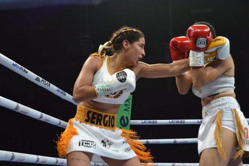 Va la 'Chispa' Sánchez por el campeonato del mundo contra su ídola la 'Pequeña Lulu' este viernes en Juárez