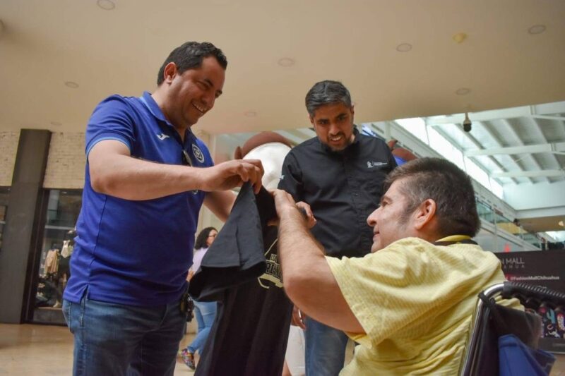 Noticias Chihuahua Pausa.MX Causan emoción “Aguardianes” en Fashion Mall