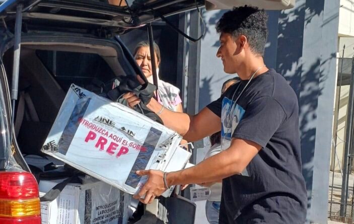 5A5E6CC7-820A-497A-8905-AA84F6D0F8CA