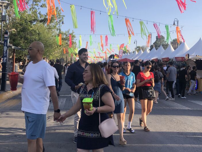 Noticias Chihuahua Pausa.MX Deleitan y refrescan a chihuahuense con Festival Antojos