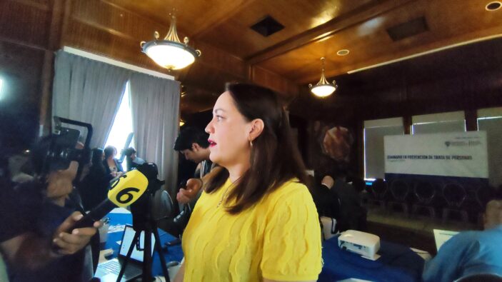 MARGARITA BLACKALLER250813 (3)