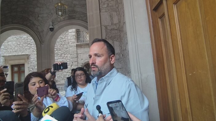 SANTAIGO DE LA PEÑA 0815D