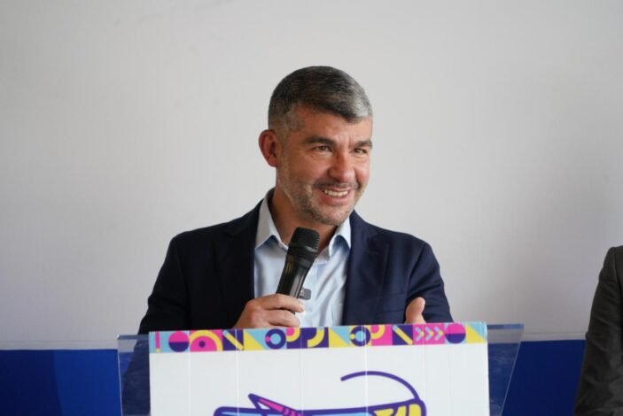 d0fc8d26-8375-44f6-b160-6b589a9d0bea