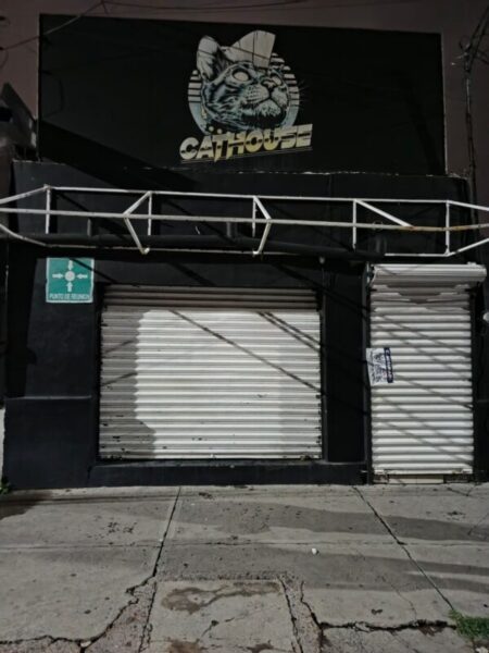 6e7d30aa-206b-47b4-83be-e993d9c98200