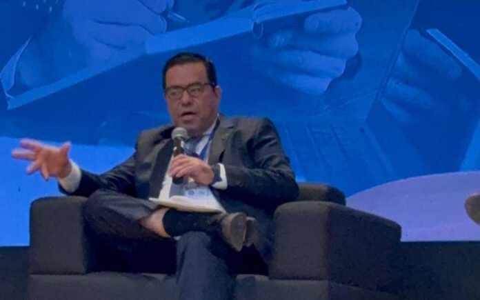 ABELARDO VALENZUELAA