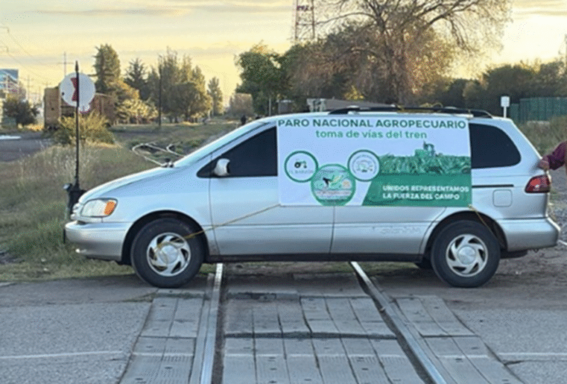 Reportan-bloqueos-en-vias-del-tren-en-tres-municipios-del-estado-por-el-paro-nacional-agropecuario.png