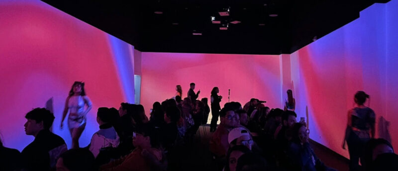 Noticias Chihuahua Pausa.MX Presenta show inmersivo que fusiona moda, arte visual y música electrónica en la frontera