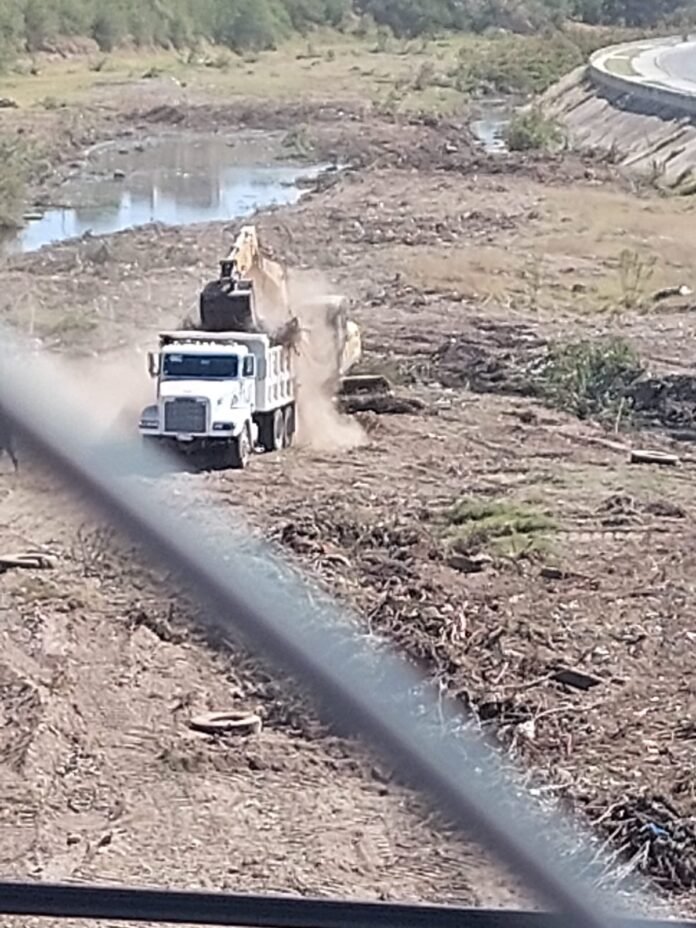 a4aadcab-6234-457c-8126-2e2472697c82