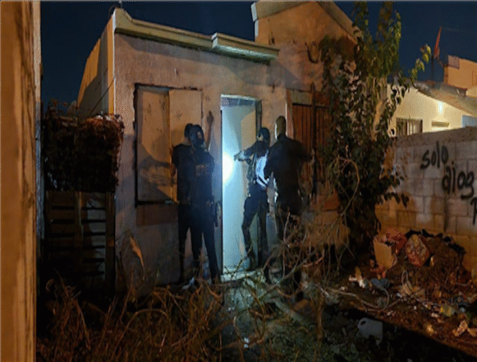 25188-1.jpg PAUSA.MX